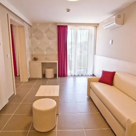 Hotel Plaza Sunny - San Marino Sunny By Valamar Lopar